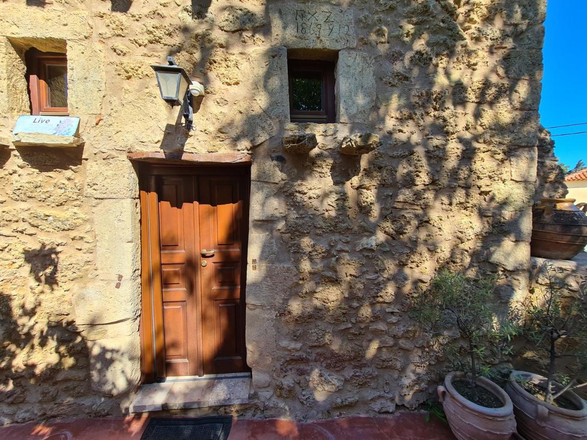 Pyrgos 1869 Villa Gythio Exterior photo