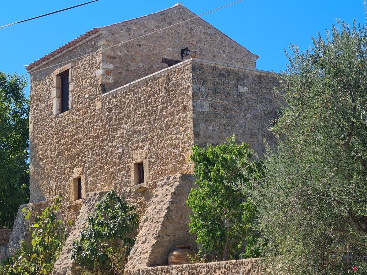 Pyrgos 1869 Villa Gythio Exterior photo